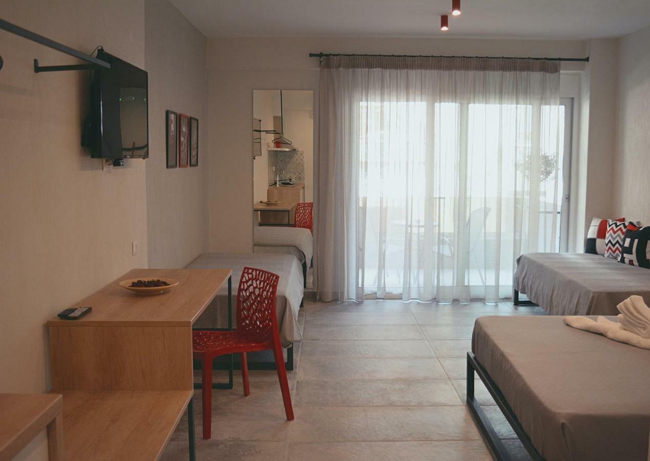 Zoe _Apartments_ Stavros  Exterior photo